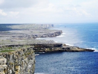 Forse meno impressionante, ma di certo altrettanto unica, Ã¨ la costa delle isole Aran