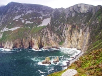 e su fino alle nuove scogliere, stavolta quelle del nord