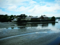 tra le enormi escursioni delle maree