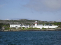 Un secondo passaggio di fronte al faro, stavolta incrociato nel verso opposto