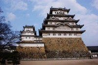 un esempio, che non puÃ² lasciare indifferenti, ne Ã¨ lâ€™imponente castello di Himeji